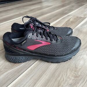 Brooks Ghost 11 GTX Waterproof Running Shoes Black *No Insoles* Women's Size 11